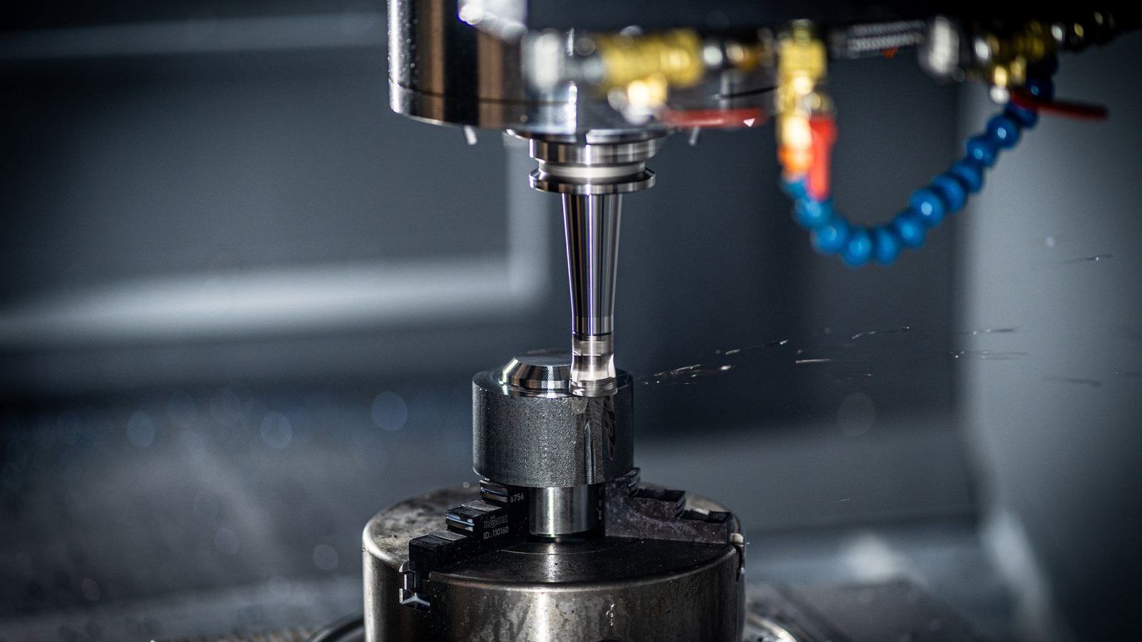 Vertical machining centre spindle